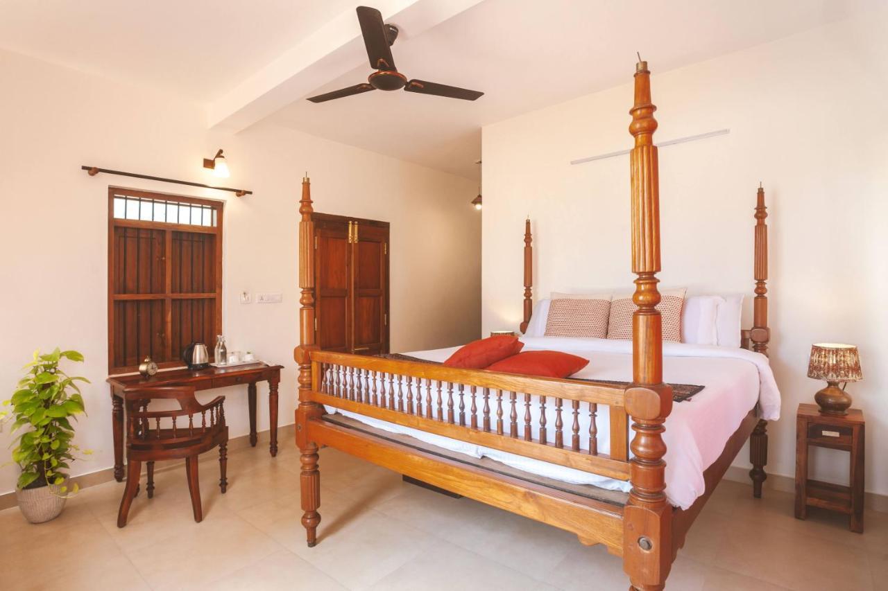 Santa Maria, Trivandrum - An Airport Boutique By The Sea Bed & Breakfast Thiruvananthapuram ภายนอก รูปภาพ