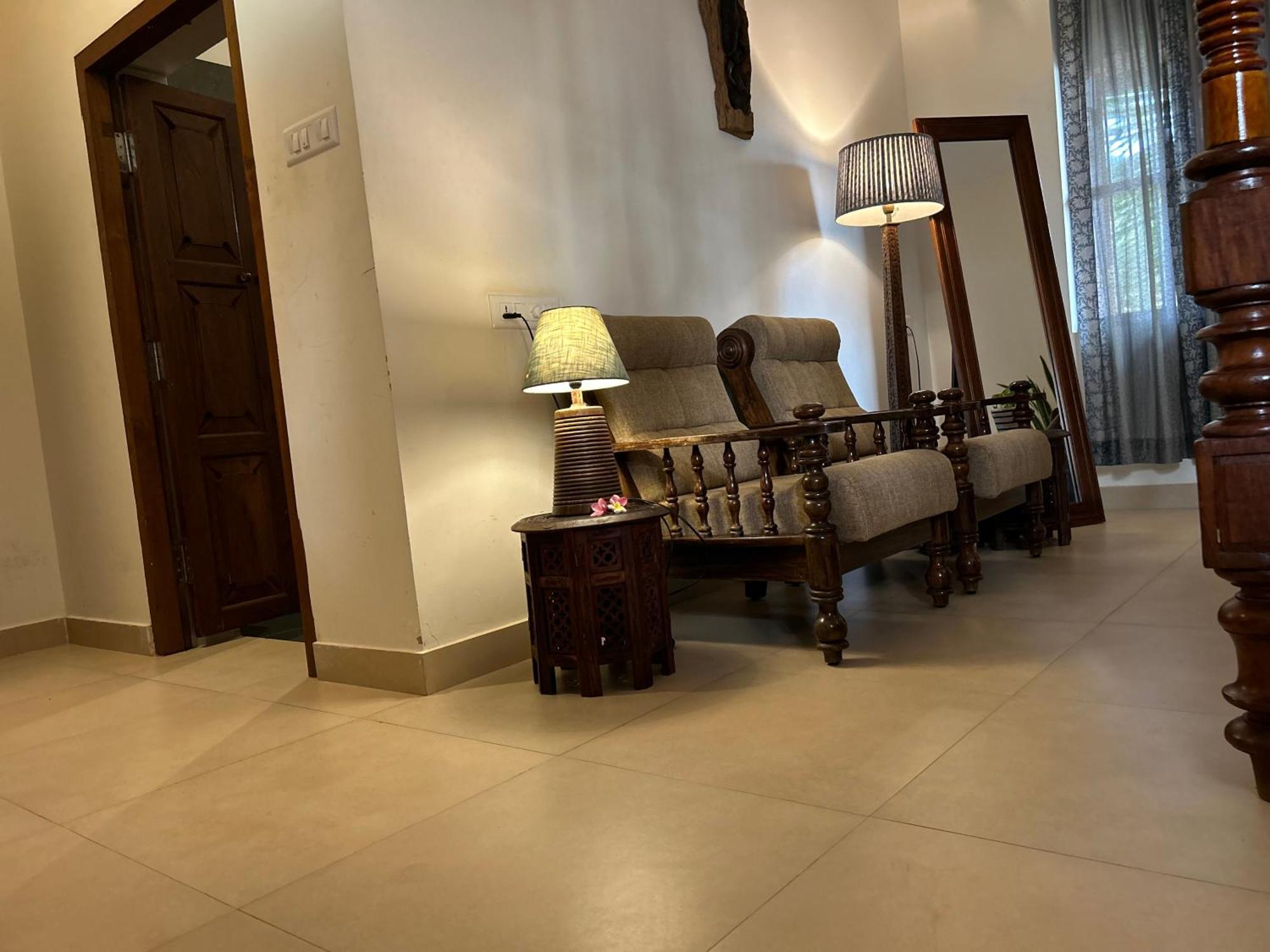 Santa Maria, Trivandrum - An Airport Boutique By The Sea Bed & Breakfast Thiruvananthapuram ภายนอก รูปภาพ